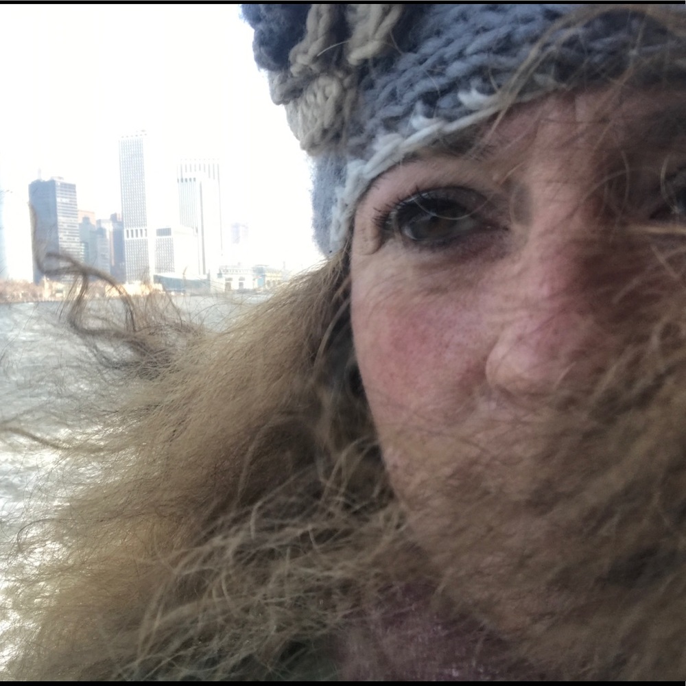 Meet your Posher, Melissa